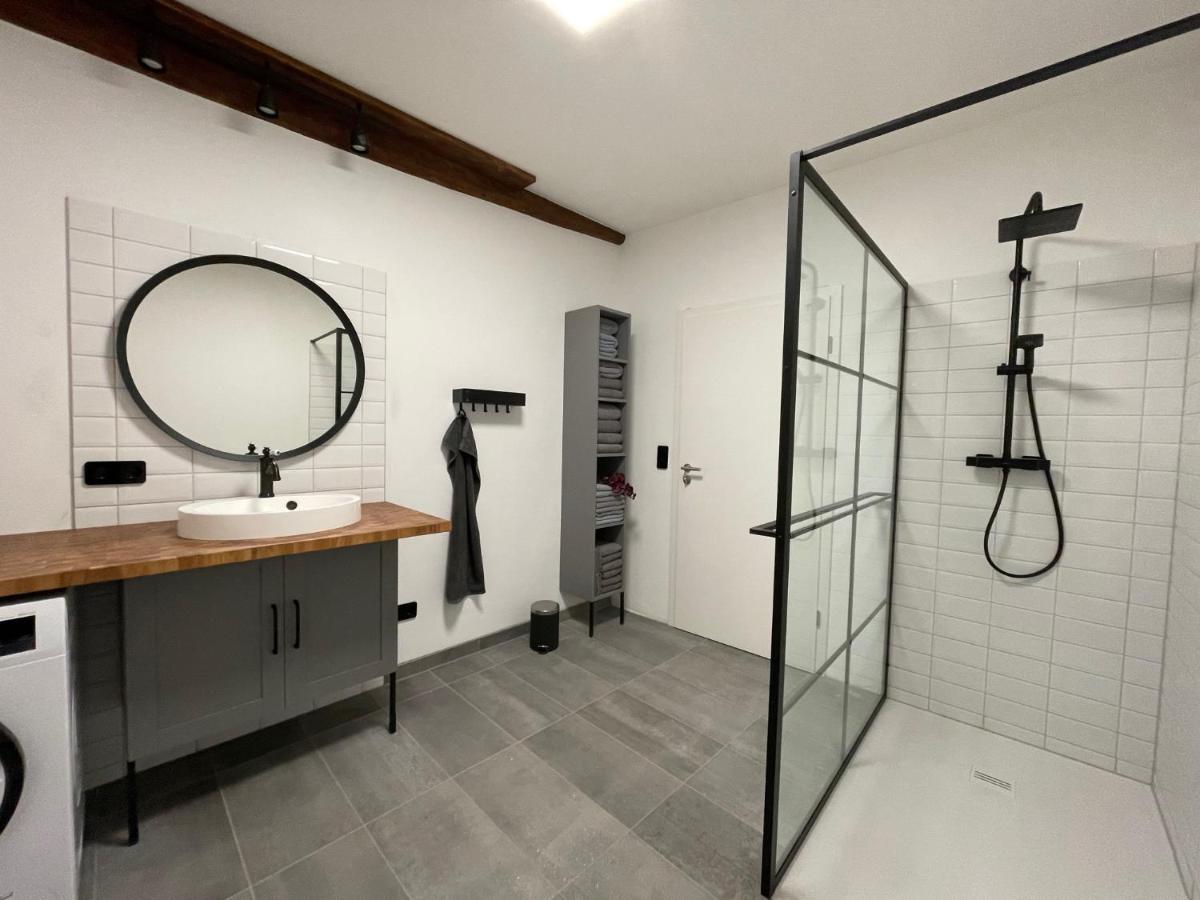 Stilvolle, Zentrale Ferienwohnung Bocksbruecke Mit Parkplatz Salzwedel Exteriér fotografie